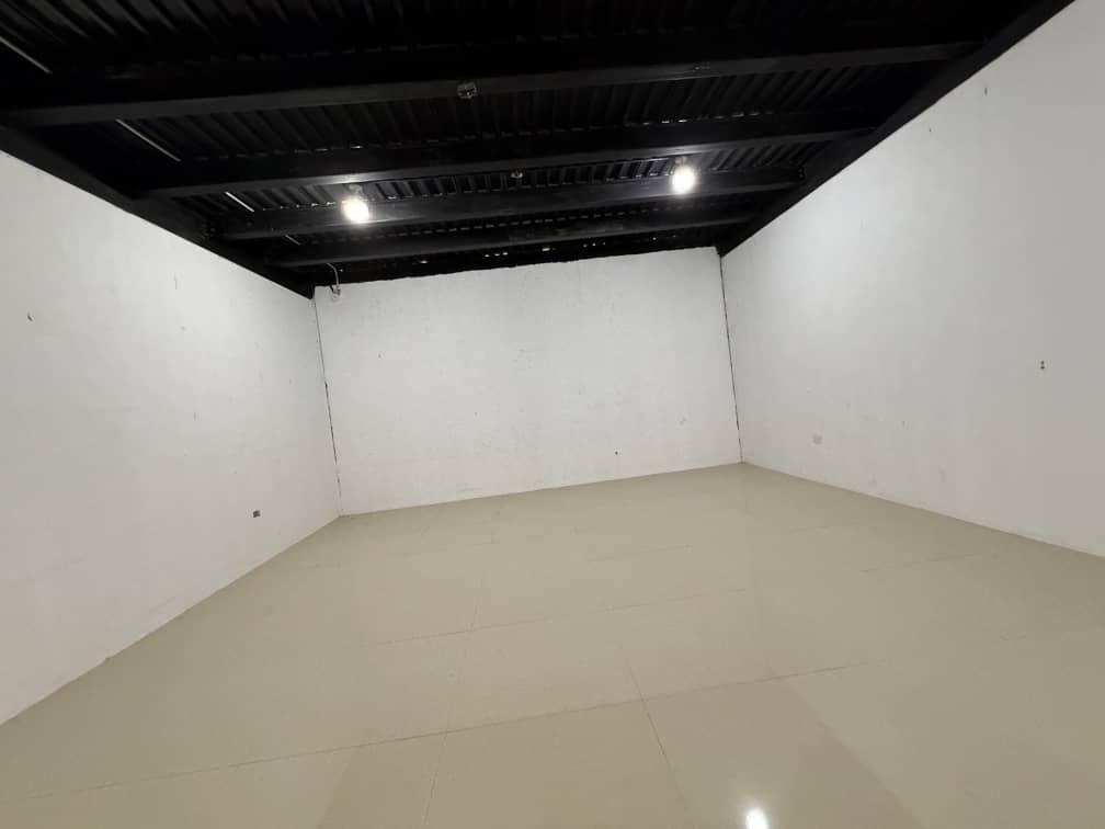 WhatsApp Image 2025-10-01 at 3.42.00 PM (1)