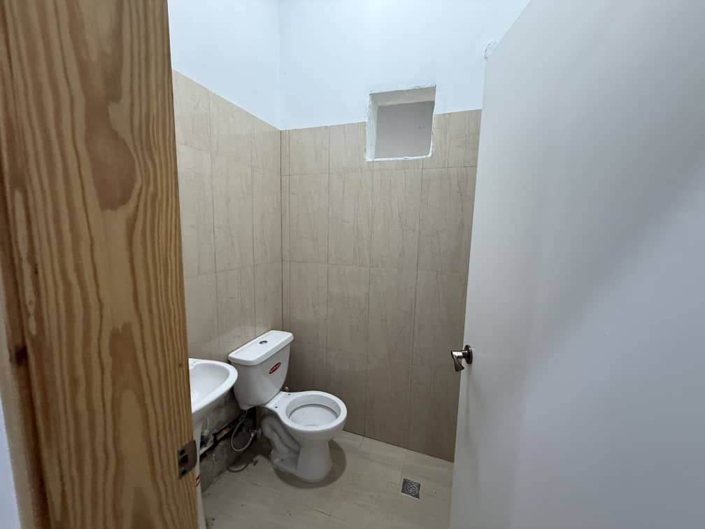 WhatsApp Image 2025-10-01 at 3.42.01 PM (1)