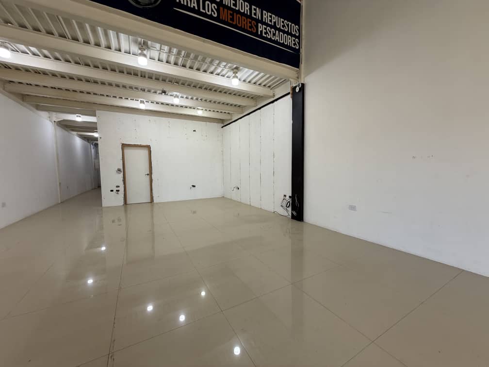 WhatsApp Image 2025-10-01 at 3.42.04 PM (2)