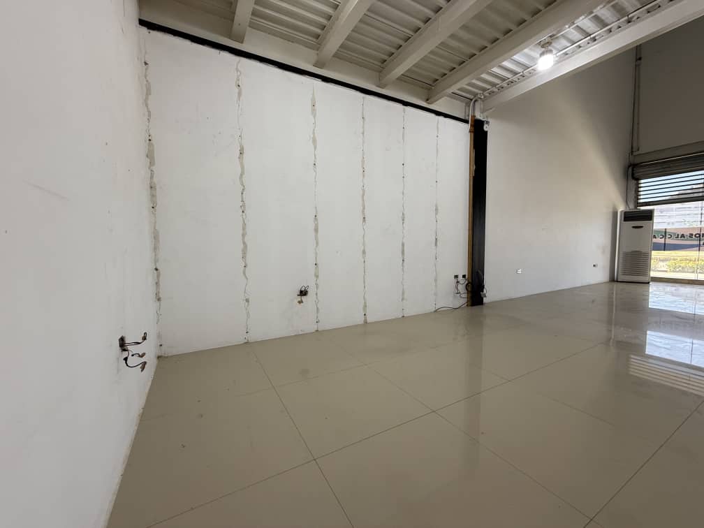 WhatsApp Image 2025-10-01 at 3.42.04 PM (3)