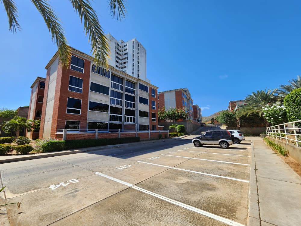 WhatsApp Image 2025-10-02 at 3.23.27 PM (1)