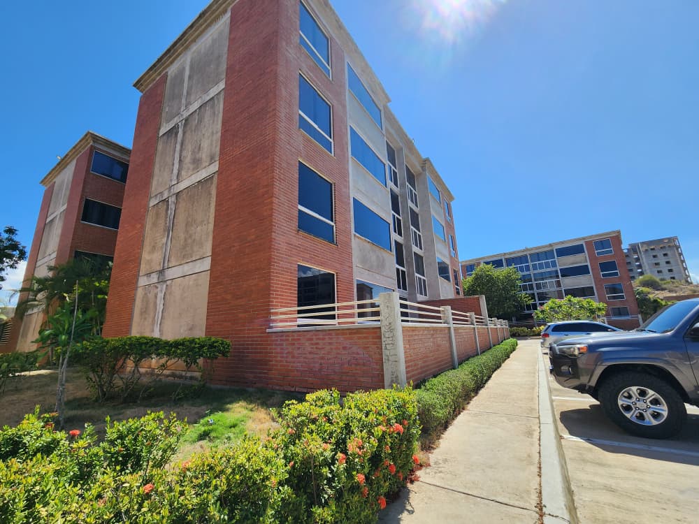 WhatsApp Image 2025-10-02 at 3.23.31 PM (2)