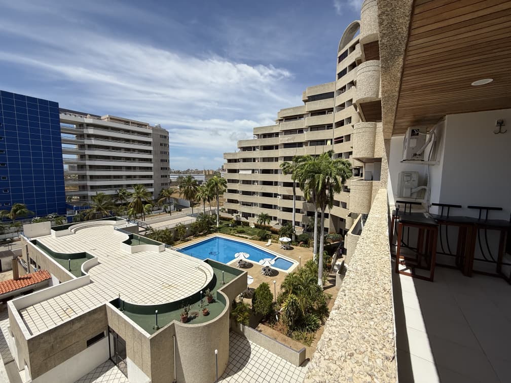 WhatsApp Image 2025-10-03 at 3.07.43 PM (2)