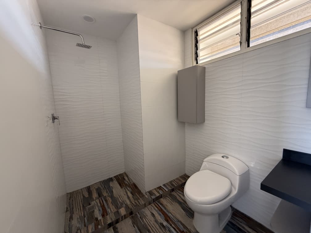 WhatsApp Image 2025-10-03 at 3.07.50 PM (2)