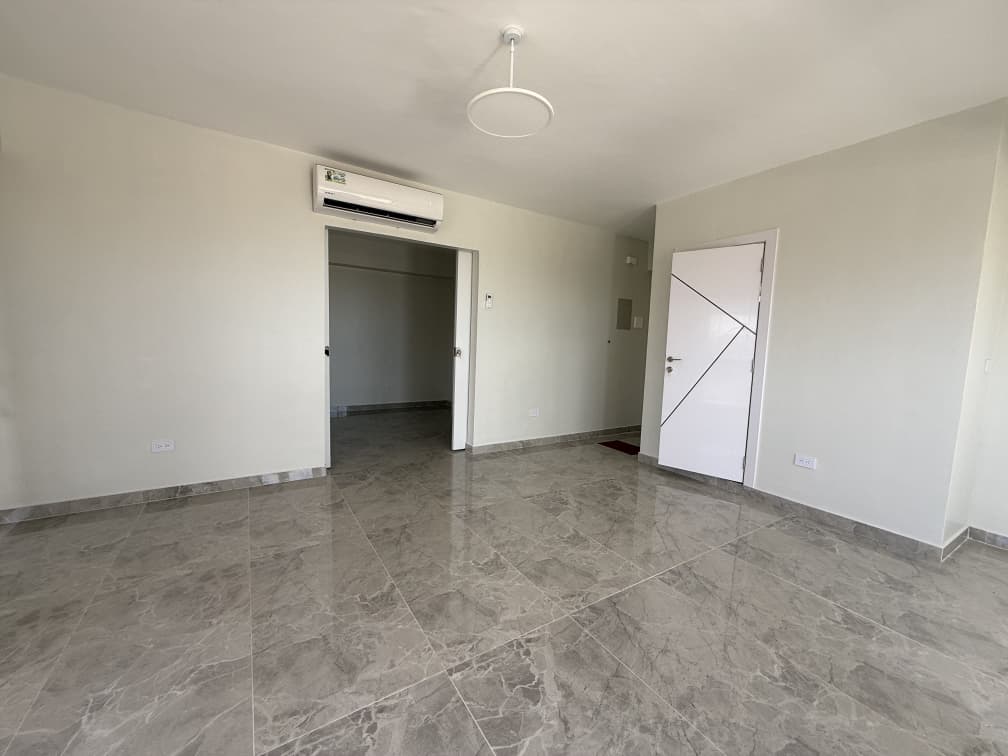 WhatsApp Image 2025-10-03 at 3.07.52 PM (1)