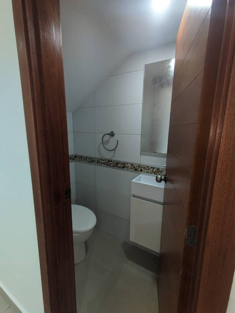 Imagen de WhatsApp 2025-11-17 a las 23.25.47_87365207 (1)