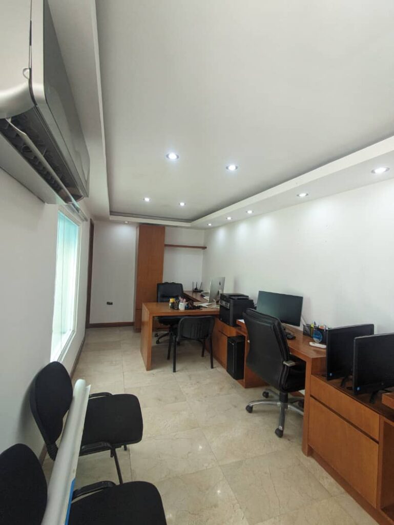 Imagen de WhatsApp 2025-11-17 a las 23.40.53_f57f73d4