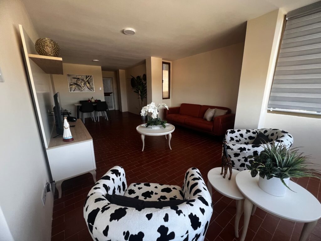 WhatsApp Image 2025-11-05 at 4.29.14 PM (2)