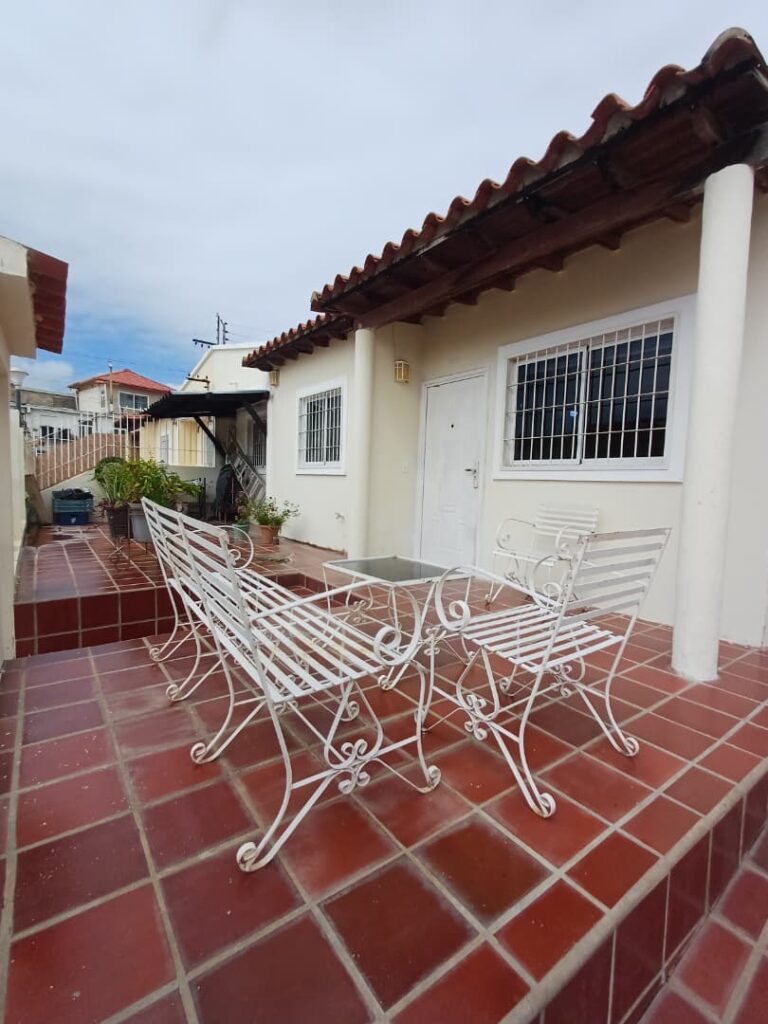 WhatsApp Image 2025-12-10 at 2.13.03 PM (1)