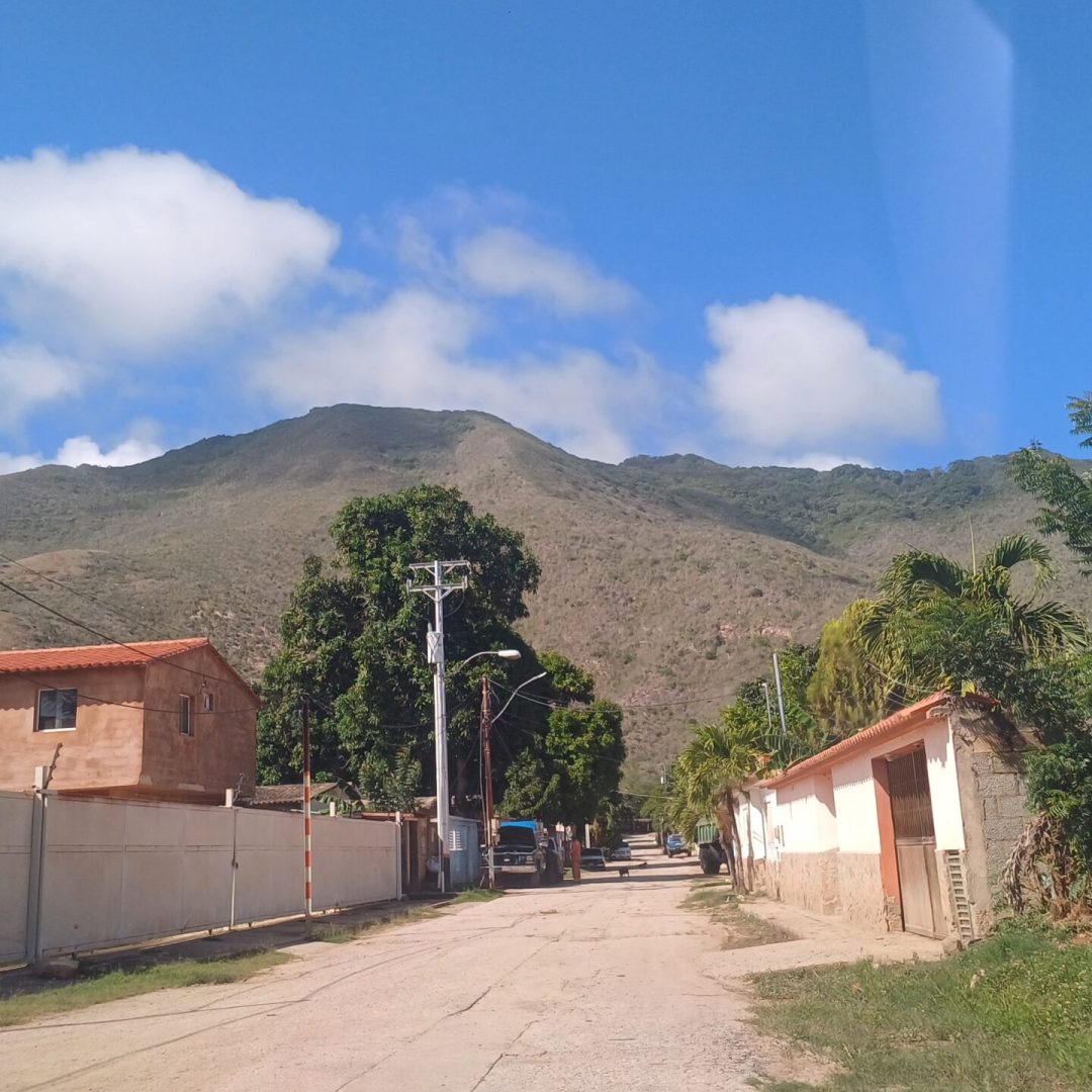 Casas en venta en urbanizaciones cerradas en Margarita​